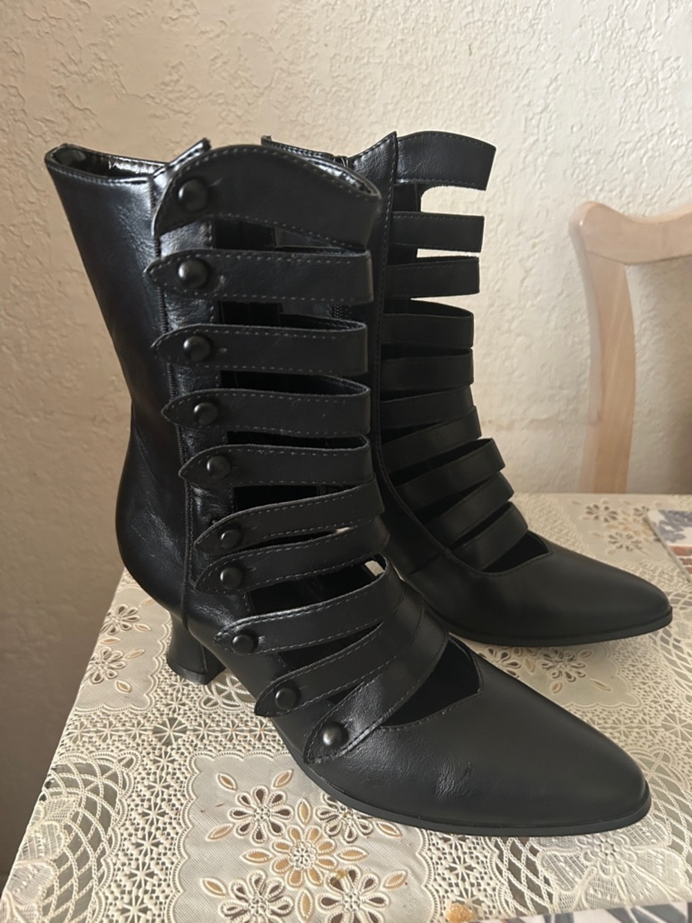 Black Vintage Strap Boots for Women Size 7.